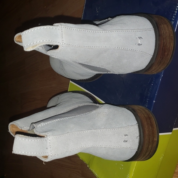 Tommy Hilfiger Blue Suede Shoes 9 - Picture 3 of 4